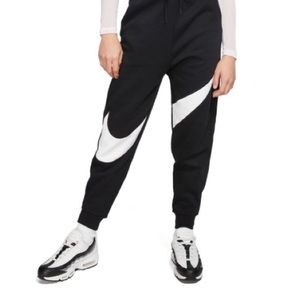 Nike Sweatpants